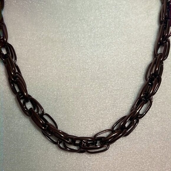 𝅺ALFANI chocolate brown link necklace - Picture 2 of 7